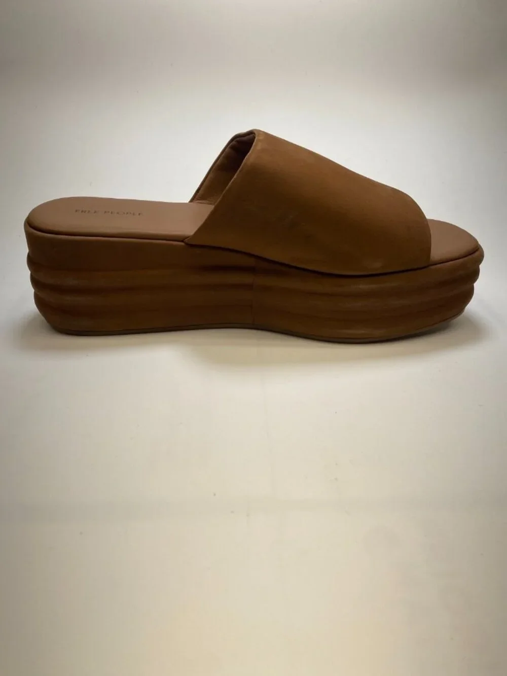 Free People Womens Harbor Tan Flatform Sandals Sz 11
